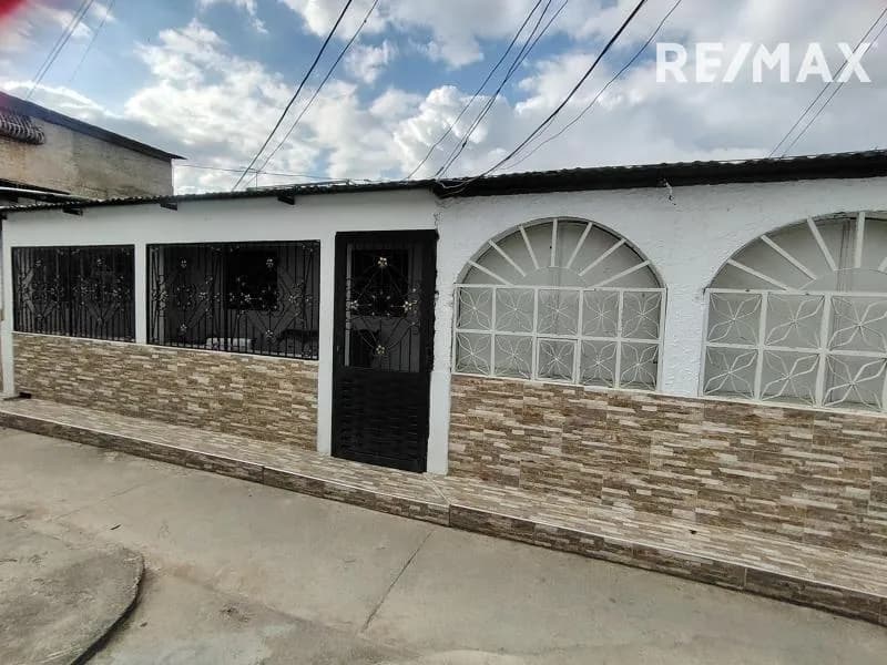 Casa Urbanización Jose Humberto Contreras Morón