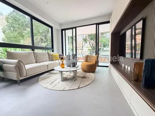 Apartamento En Venta Con Financiamiento En La Castellana Yf 26-15711 Np