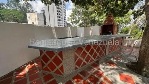 En Venta Apartamento Impecable Totalmente Amoblado Y Equipado Ubicado En Lomas De Prados Del Este 26-18034