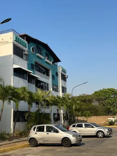 Apartamento Res. Los Andes Pb San Diego Cj.