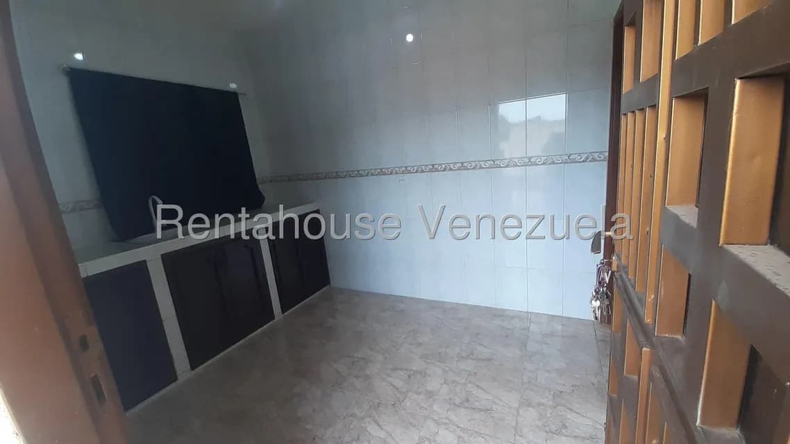 Apartamento (1 Nivel) en Alquiler en Andres Bello, Zulia