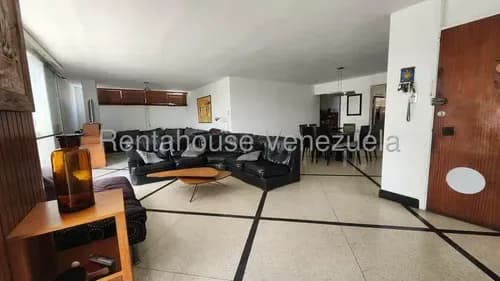 Apartamento En Venta Con Excelente Ubicación Altamira Sag Mls #26-17185