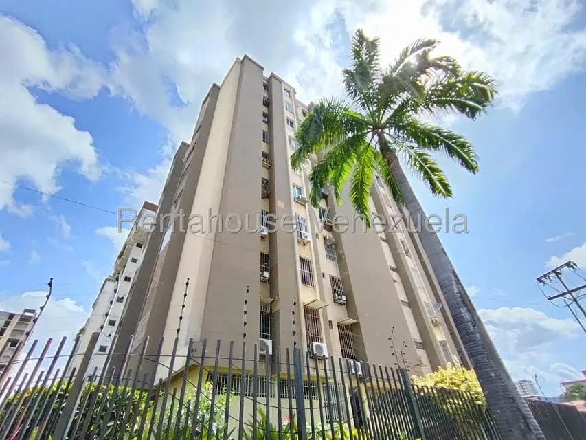 Apartamento (1 Nivel) en Alquiler en Prebo I, Carabobo