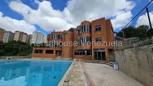 Se Ofrece En Venta Extraordinaria Casa Quinta Ubicada En Los Samanes