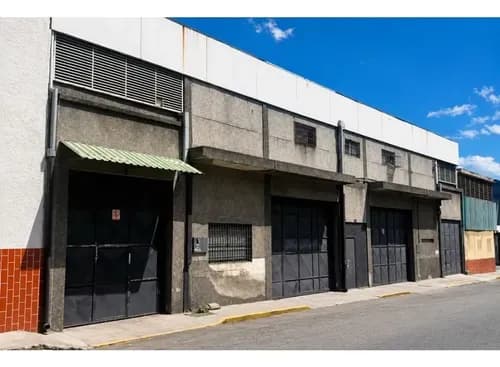 Chacao/galpon Industrial/1138m2/en Venta