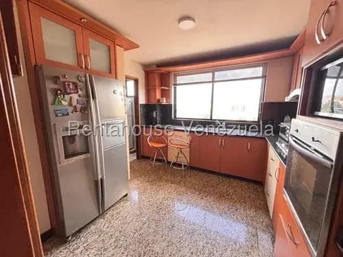 # 26- 19847 Venta Apartamento Elegante Con Pisos De Mármol, Terrazas Techadas Este Barquisimeto, Lara =aa=