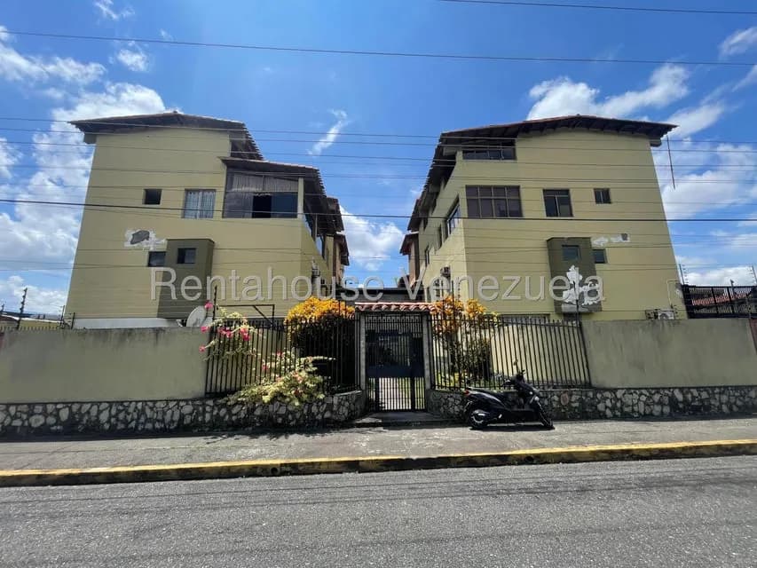 Apartamento (1 Nivel) en Alquiler en Centro, Portuguesa