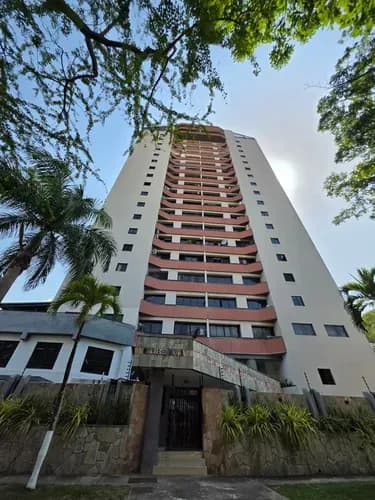 Hermanas Mota Venden Apartamento En 4 Avenidas De Prebo