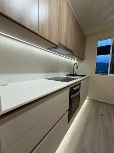 En Venta: Exclusivo Apartamento A Estrenar Con Fachada De Reciente Construcción Y Blindaje 100% Residencias Areka Suites, Urbanización Terrazas Del Manantial