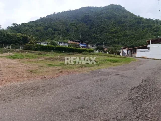 SE VENFDE PARCELA NRO 20 EN POTRERITO