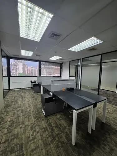 Se Alquila Oficina En Bello Monte De 165 Metros (dz)