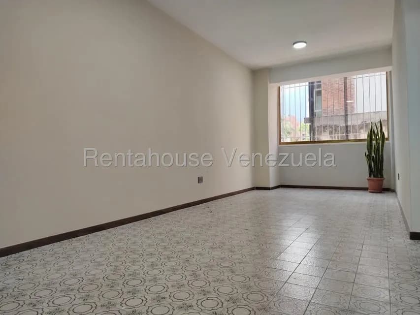 Apartamento (1 Nivel) en Alquiler en Chacao, Distrito Metropolitano