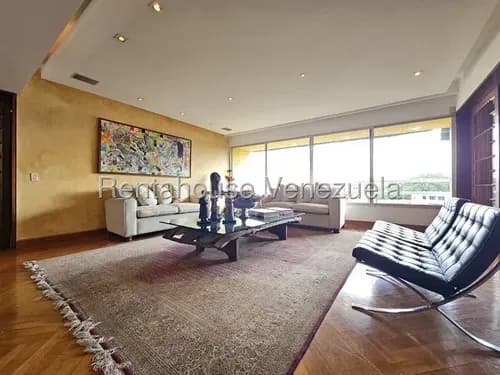 Apartamento Ph En Venta En La Castellana Con Vigilancia Privada Las 24 Horas, Sin Problemas De Agua Y Hermosa Vista Panoramica