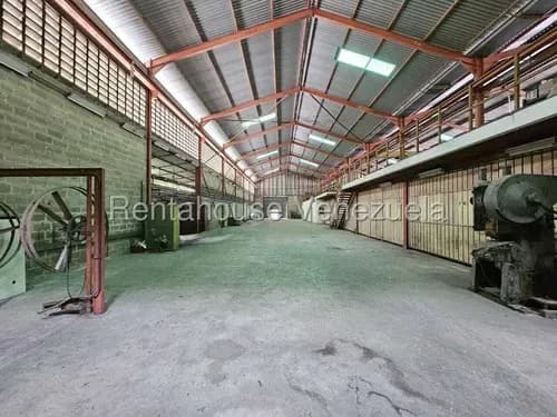 Local Comercial En Venta La Guairita Yf 25-22507