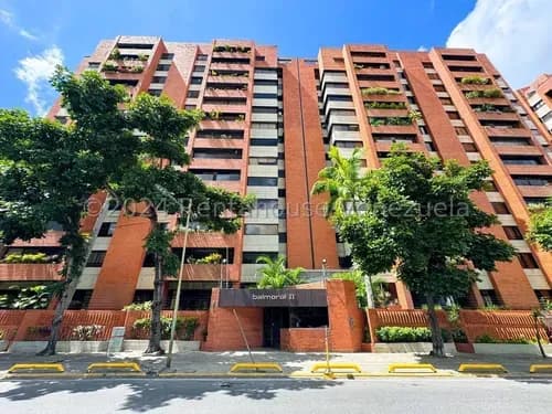 Ng 25-4853 Espacioso Apartamento En Venta Los Dos Caminos, Conjunto Residencial Balmoral