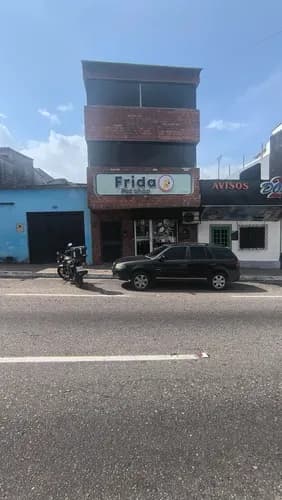 Edificio Comercial, Av. Carabobo - San Cristóbal