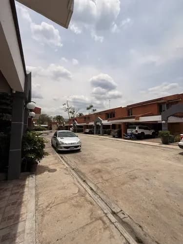 Exclusivo Townhouse En Mañongo Bonaventure Home Planta Total Pozo Piscina (mars)