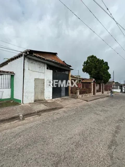 SE VENDE CASA EN ZORCA