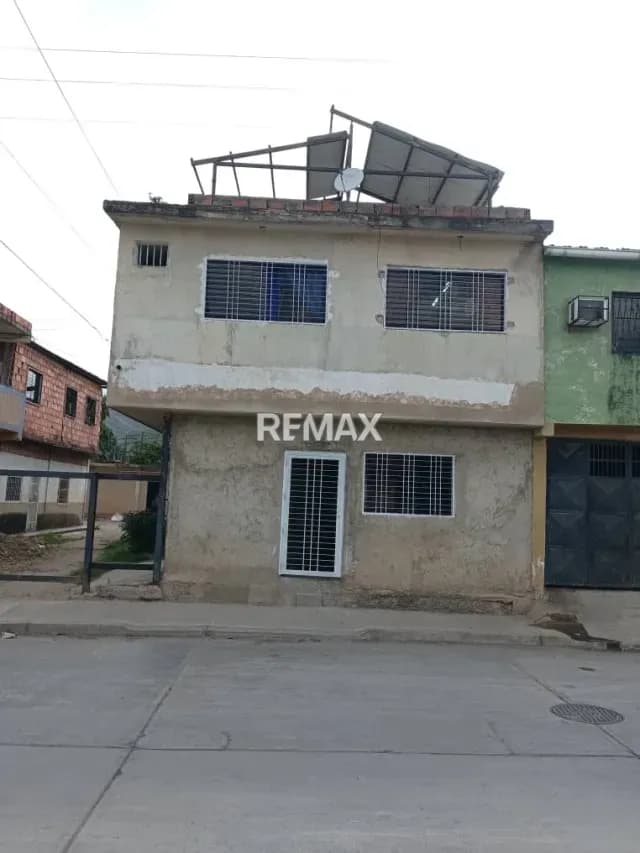 Se vende casa en Naguanagua (Tierras Urbanas Valmore Rodriguez) Vivienda Rural de Barbula.