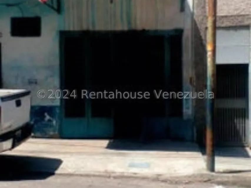 Comercial (Edificio) en Venta en Catia, Distrito Metropolitano