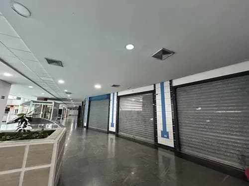 En Venta Local En El Cc Cristal