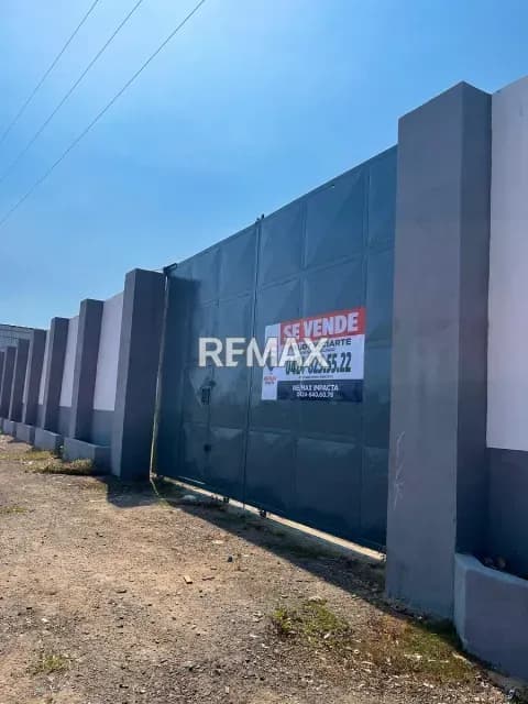 Parcela de Terreno en Venta en Nueva Barcelona. Av. Costanera. A pie de calle. Bna.