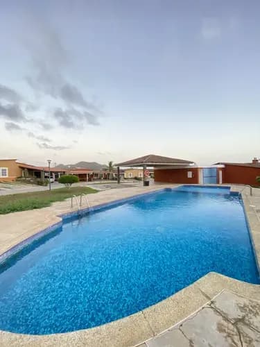 Casa En Venta En Urbanización Los Frailes Altos De Maneiro