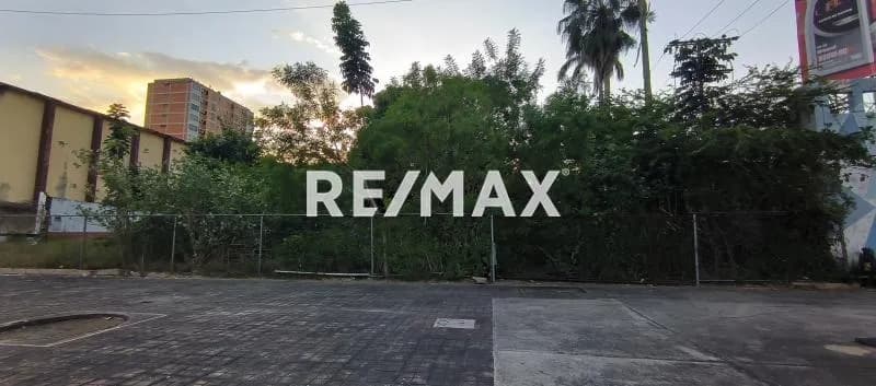 TERRENO EN VENTA, AV. BOLÍVAR, VALENCIA EDO. CARABOBO