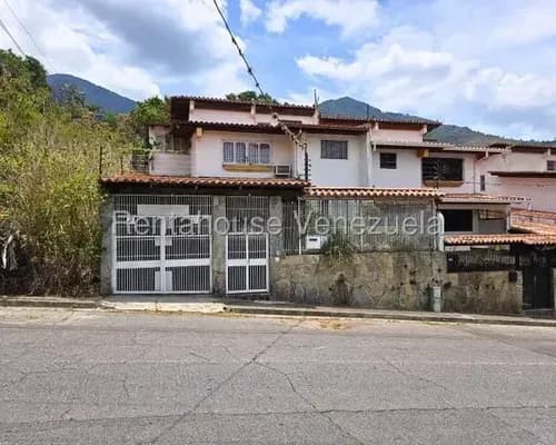 Casa Venta En Urb Miranda 26-12659