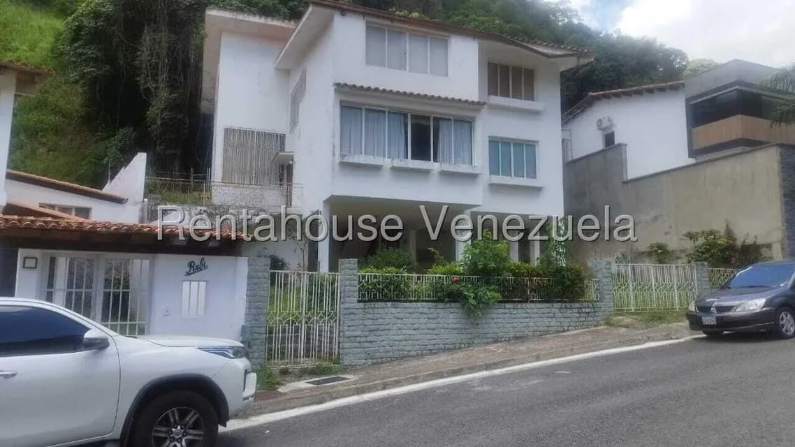 Casa (Multipes Niveles) en Venta en San Luis, Distrito Metropolitano
