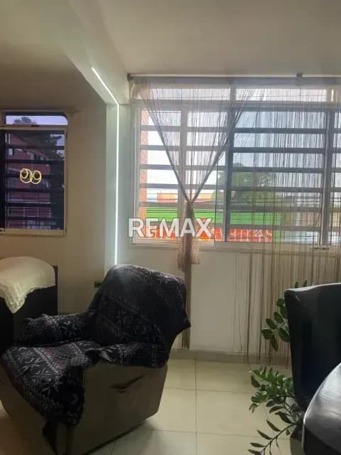 Edificio Comercial en Venta Carrera 18 con Calle 49 Zona Oeste - Barquisimeto