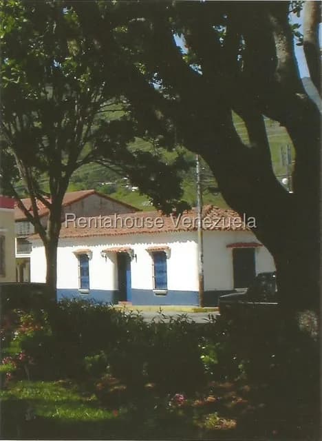 Comercial (Industrial) en Venta en Avenida 1, Merida