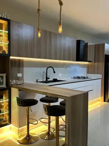 Apartamento En Residencia Titanium Suite Trigal Norte Con Patio Ns