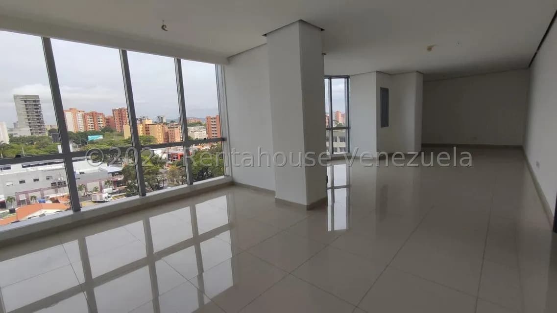 Comercial (Oficina) en Alquiler en Zona Este, Lara