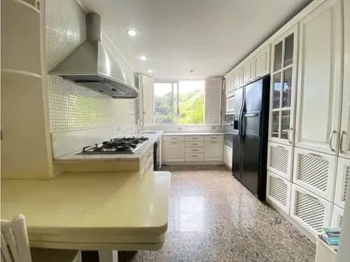 Hermoso Apartamento En Alquiler Chulavista 3h+s /1e/2b+s/2p