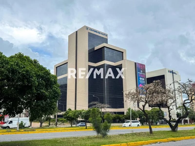Oficina en Alquiler en la Torre Financiera Lara, Av. Venezuela, Barquisimeto