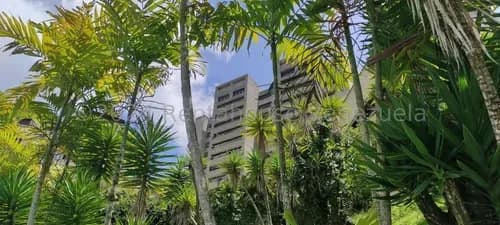 Venta, Apartamento De 792 Metros Ubicado En Conjunto Cerrado Con Vigilancia Privada En Alto Hatillo Mls #26-13018