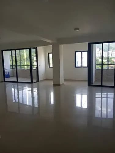 Rosaura Isla Alquila Apartamento Ubicado En 4 Av. El Parral, Residencias Titania Con Planta Y Pozo Cod 313449