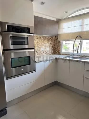 Apartamento En Alquiler En Lecheria - Conjunto Residencial Terramar Villas