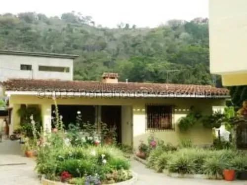 #26-6451 Amplia Y Acogedora Casa En Los Montes Verdes