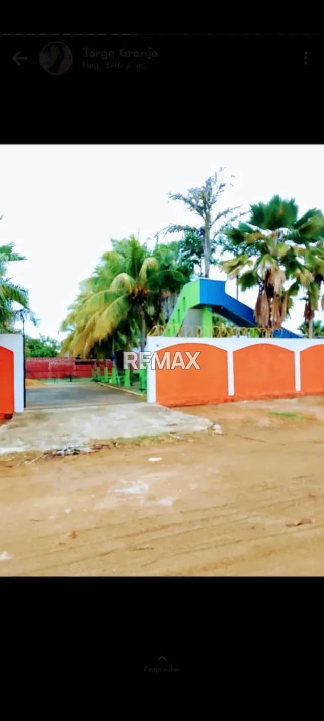 VENDE GRANJA EN LA GUADALUPANA