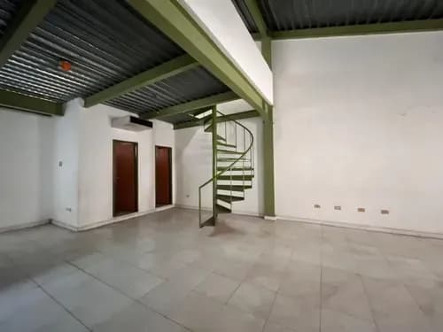 Oficinas Puerto La Cruz. Ideal Para Emprendimientos Productivos