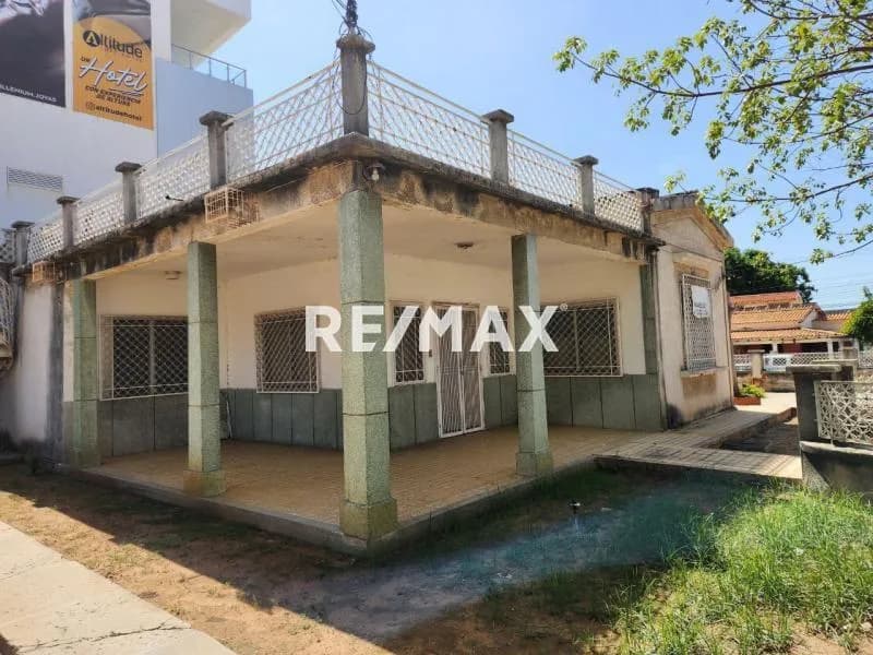 Terreno en la calle 72 con Av 14a 750 m2