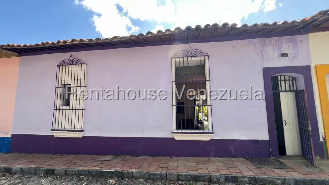 Casa (Colonial) en Venta en Petare, Distrito Metropolitano