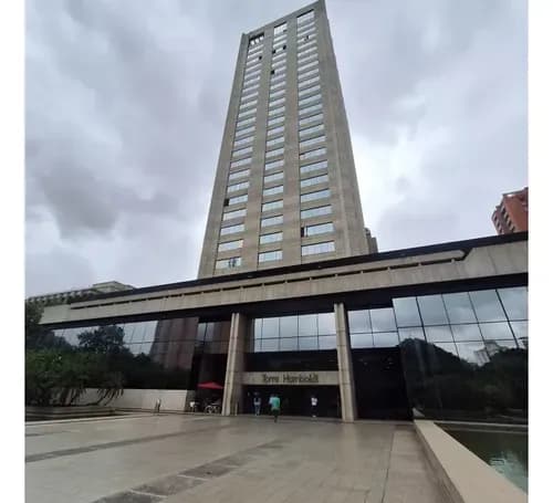 Alquiler De Oficina Mantenida En Prados Del Este