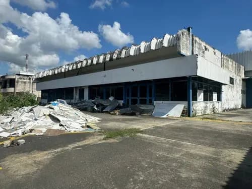 Annic Coronado Vende Galpón Industrial 3.825m2 Urb. Paraparal Los Guayos 315593