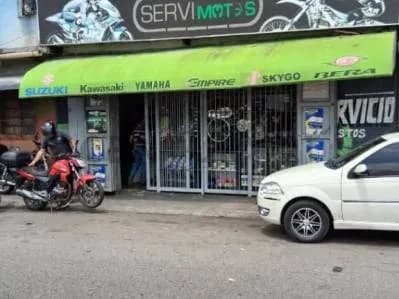 Venta de Local Comercial en Catia (para negocio de repuesto de Motos)