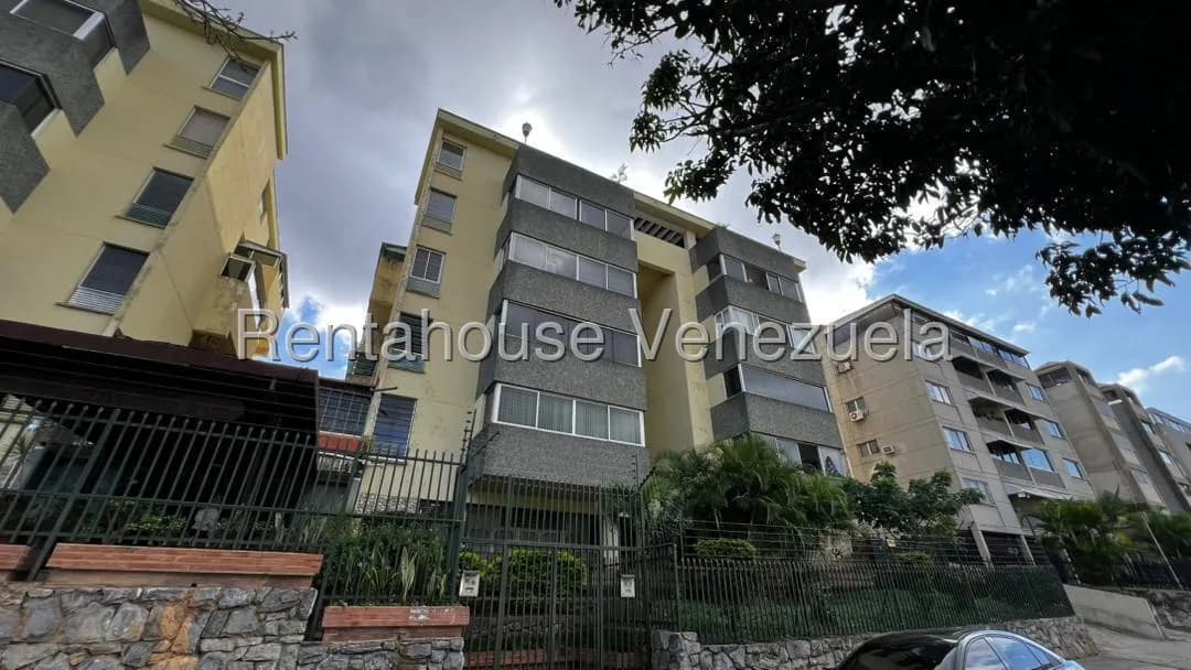 Apartamento (1 Nivel) en Venta en Cumbres de Curumo, Distrito Metropolitano