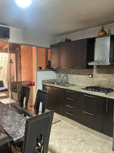 Townhouse En Naguanagua Tazajal L. C Oportunidad