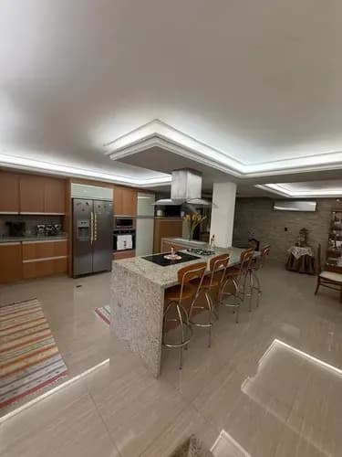 Casa 4 Hab Y 5 Baños